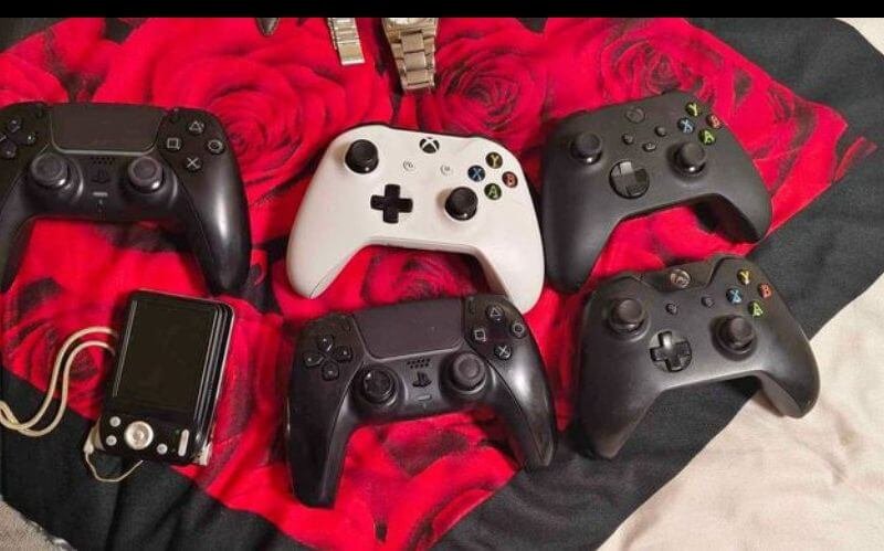 Manette ps5 et Xbox