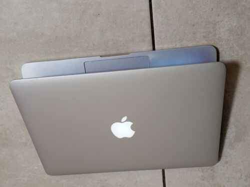Macbook Pro Retina 2015 core i5