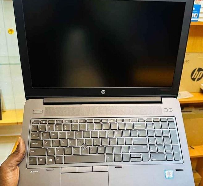 HP Zbook 15 G3 Workstation GAMER 🎮 Graphics Nvidia 4GB ▪️ core i7-6820HQ turbo 4.7ghz