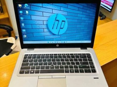 HP Elitebook 745 G4 7e gen Amd A12 (core i7) Fréquence de base 2.7 GHz turbo 3.8 GHz