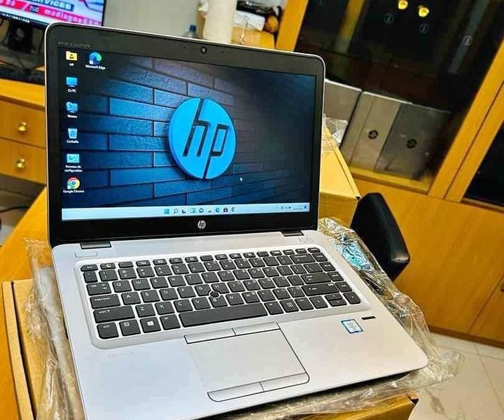 🔥HP Elitebook 840 g3 ▪️ Etat : Neuf dans son Carton ♻️Processeur i5 2.5ghz , empreinte digitale