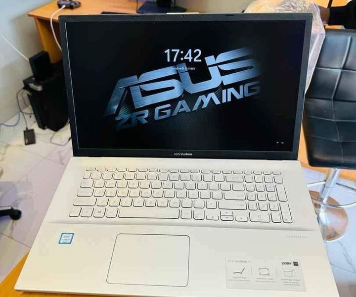 Asus Laptop 17 Gamer 🎮▪️Graphique Nvidia 2gb dediée ▪️ Core i5 turbo 4.6ghz ram 12gb