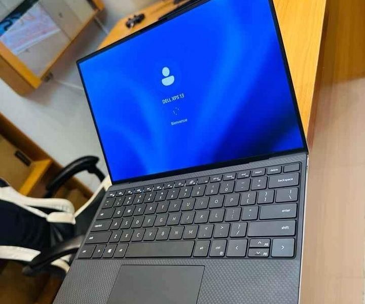 Dell XPS ULTRSLIM LAPTOP 10e generation ( 8Cpus ) ♻️ Core i5 - 1035G1 turbo 3.8ghz, Écran Full 4K