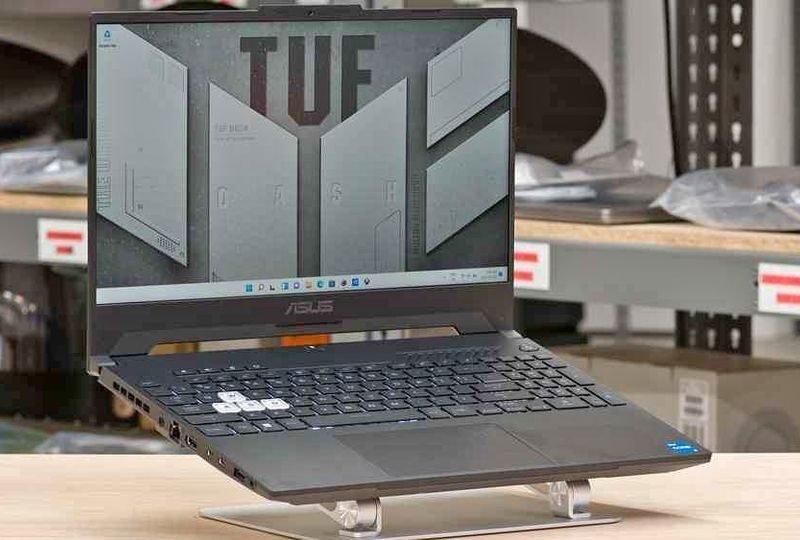 Magnifique Laptop Gamer Asus TUF Dash i7