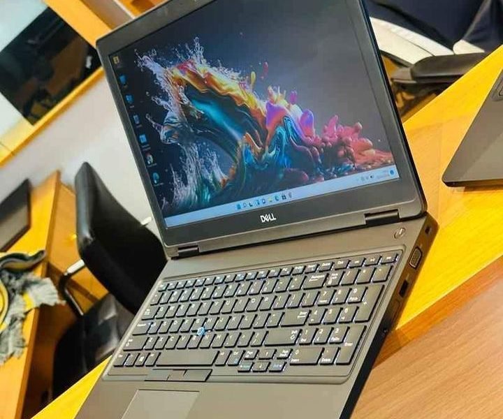 💥 DELL Latitude 5590▪️ Processeur ©️ Vpro ▪️ Core i7 8eme gen turbo 4.9ghz