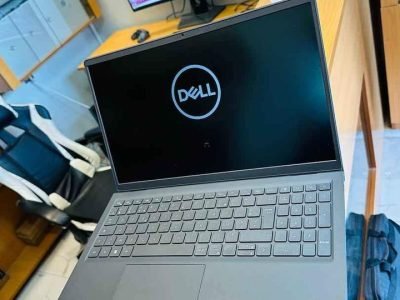 DELL Inspiron 15 - 3511▪️ 11e génération ( 8Cpus ) ▪️Core i5 turbo 4.3ghz