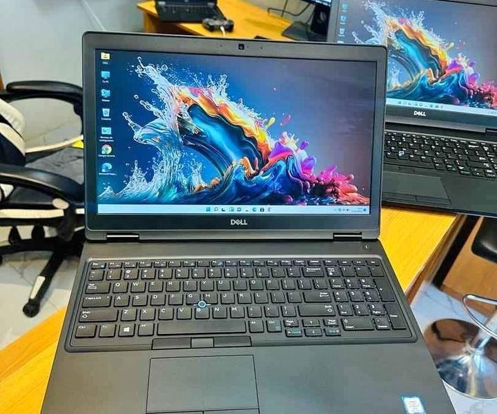 💥 DELL Latitude 5590▪️ Processeur ©️ Vpro ▪️ Core i7 8eme gen turbo 4.9ghz