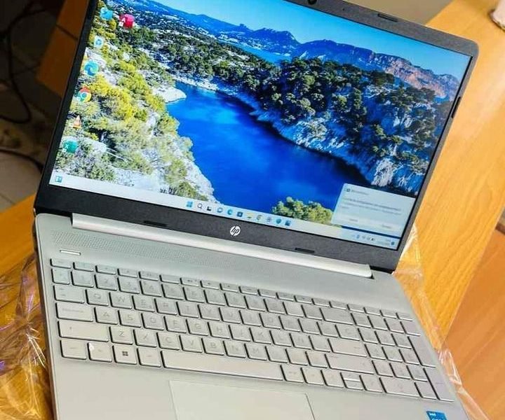 🔥 HP Laptop 15s 2022 ULTRASLIM ▪️ Core i3 ~ 3.00ghz de Base 11eme génération