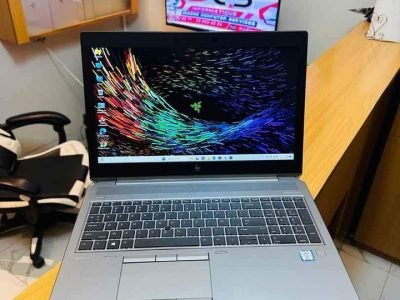 HP ZBOOK 15 FURY G6 Graphics Nvidia RTX 6gb dediée 1tera SSD Core i7 9e gen