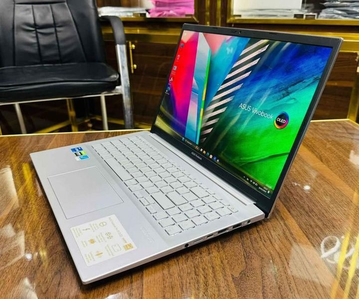 Asus VivoBook Pro 15Core i7 11370H @ 3.3Ghz 8Cpus Graphics Nvidia Rtx 3050 4GB dédiée