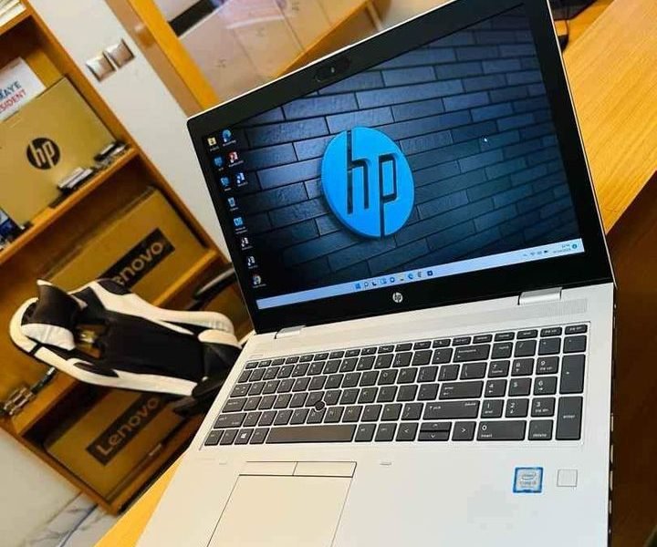 🔥HP Probook 650 G5 ▪️ 8e gen ( 8Cpus ) Core i5 turbo 3.4ghz▪️ Clavier retro