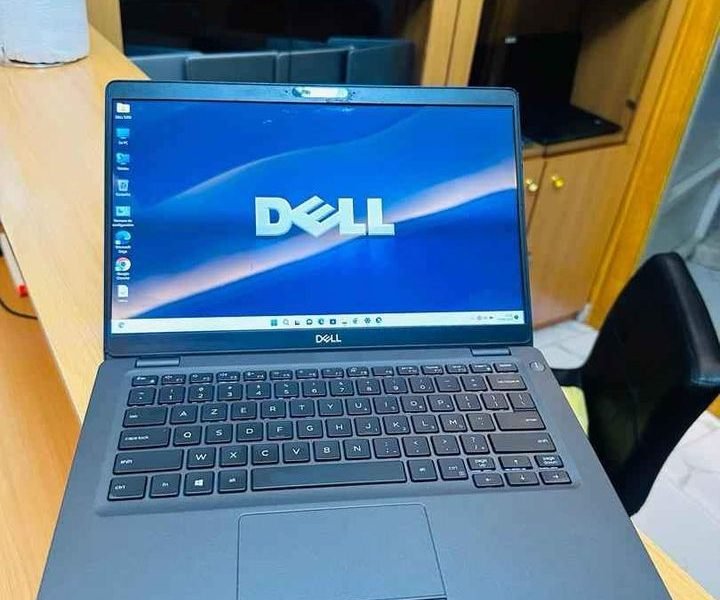 🔥 Modele : DELL Latitude 5300 ▪️8e gen( 8CPus ) ▪️Core i3 turboo 4.1ghe