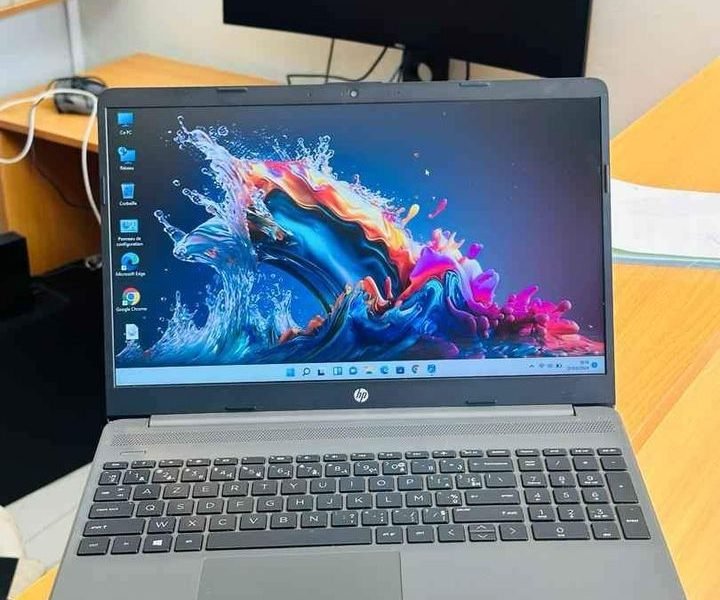 💥 HP Notebook 250 G8▪️10e gen 8CPUs Core i5 1.2ghz ~ turbo 3.7ghz▪️Disque SSD 512gb