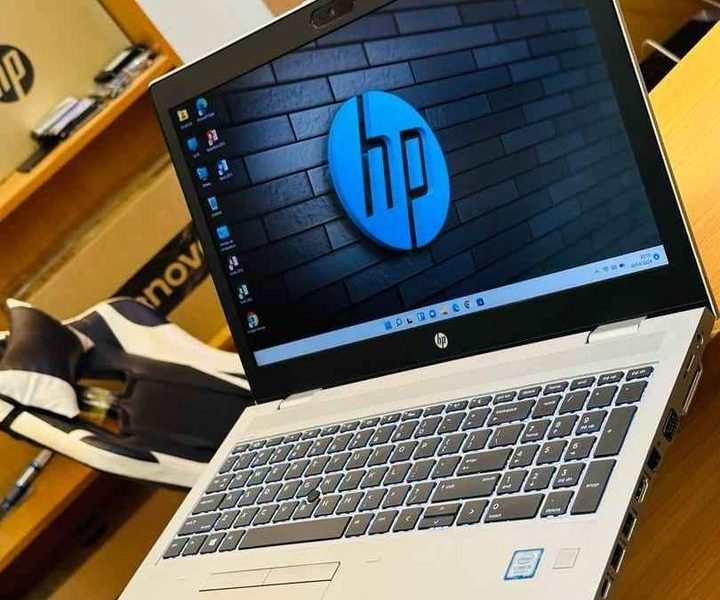 🔥HP Probook 650 G5 ▪️ 8e gen ( 8Cpus ) Core i5 turbo 3.4ghz▪️ Clavier retro