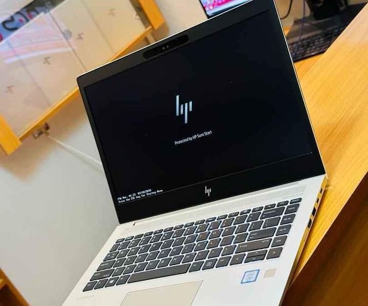 🔥HP Elitebook 1040 g4 -ULTRASLIM Face 🆔 👨🏻‍🦰▪️ Core i5 7eme gen turbo 3.9ghz