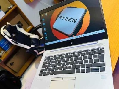 HP Elitebook 735 G6 - Gamer Graphique 2 Go dédiée GDDR5 8e gen (8 CPUs) Ryzen 7 Pro (Core i7)