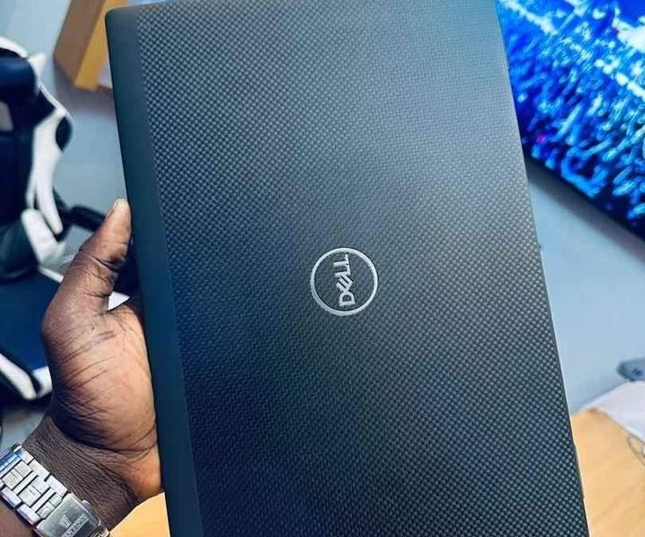 DELL Latitude 7420 - Tactile Core i5 turbo Face ID