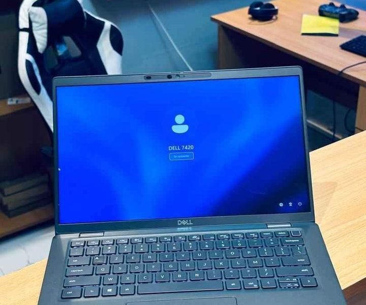 DELL Latitude 7420 - Tactile Core i5 turbo Face ID