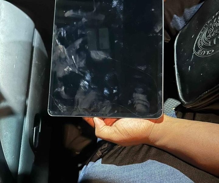 Ipad pro 12.9 pouces 2021 256Gb cellular