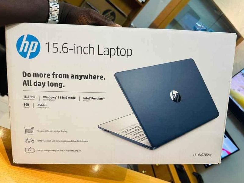 HP Laptop 15 ( 2023 ) Neuf dans son carton 12e gen Intel Pentium Silver 4cpus