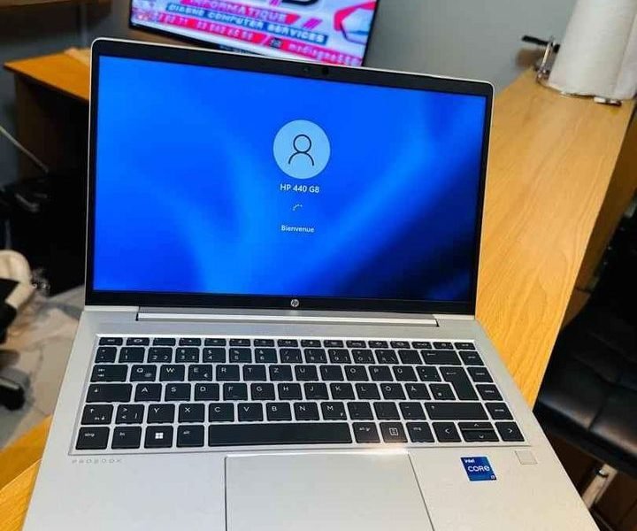 Hp Probook 440 G8 Etat : Neuf Frequence de Base 2.8ghz core i7 turbo 4.8ghz 11em gen