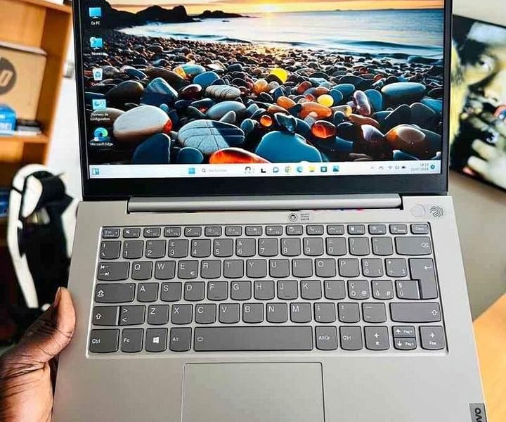 LENOVO THINKBOOK 14 Gen 2 11e gnration Core i3 3.00ghz de base turbo 4.7ghz