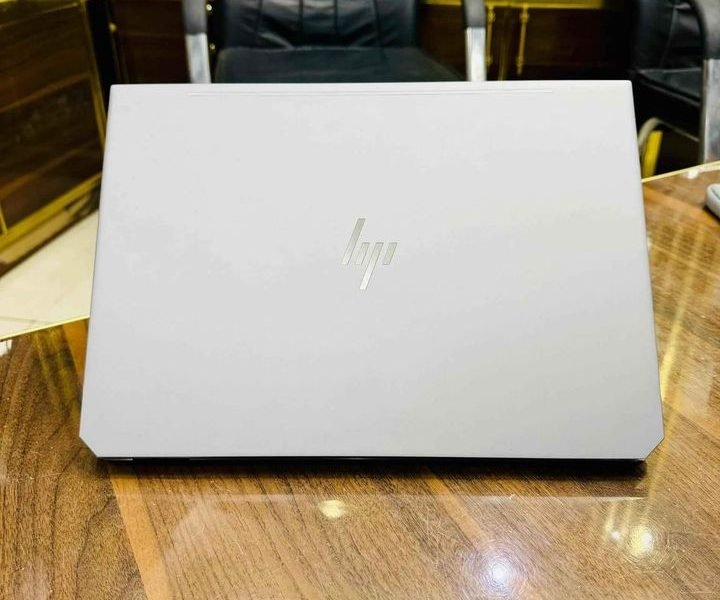 🔥Hp Zbook Studio G5 Gamer 🎮 Core i7 9eme gen 2.6Ghg Graphique NVIDIA quadro P1000 4gb dédié
