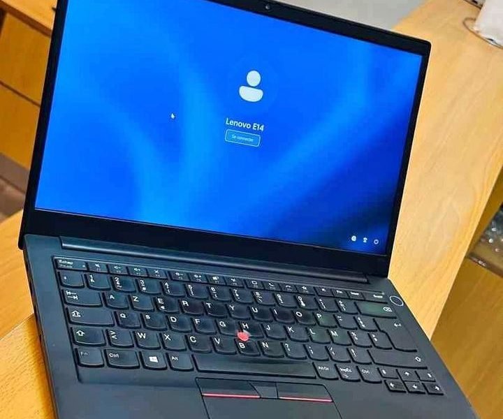 💥 Lenovo Thinkpad E14 - Gen 2 ▪️ 11e génération Laptop▪️ Core i7 2.8ghz de base