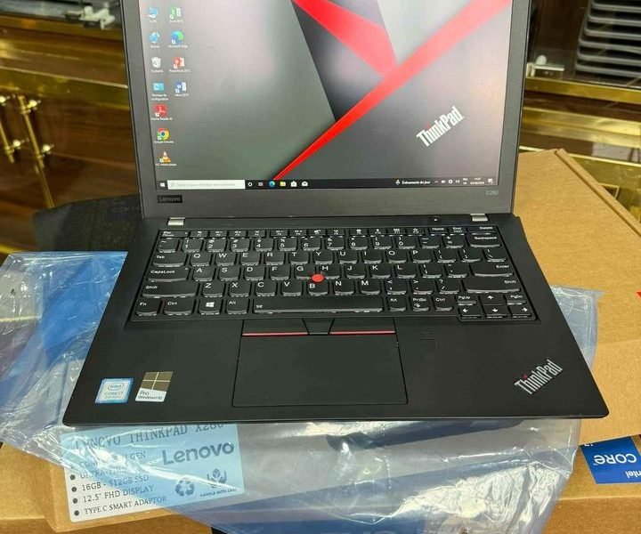 Lenovo ThinkPad x280 neuf scellé Core i7 8th gen 1.8Ghz turbo 4.0GGhz Ram 16gb Disk ssd 512gb