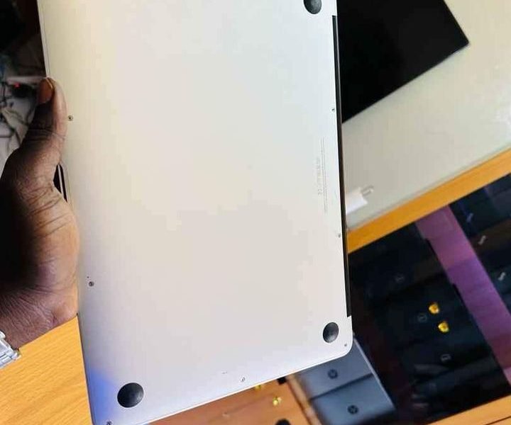🔥Macbook Air 2015▪️ Core i7 2.2ghz double Coeurs▪️ Comptage Cycle 364 Autonomie 8h