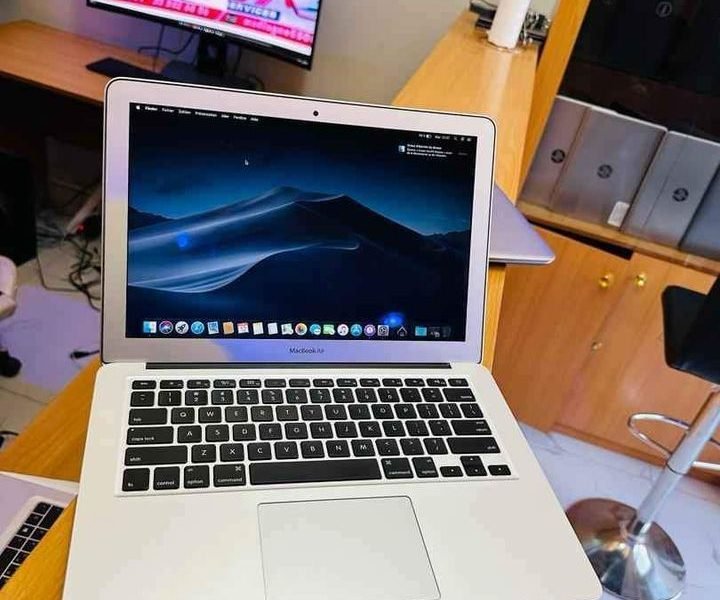 🔥Macbook Air 2015▪️ Core i7 2.2ghz double Coeurs▪️ Comptage Cycle 364 Autonomie 8h