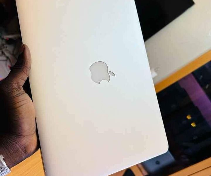 🔥Macbook Air 2015▪️ Core i7 2.2ghz double Coeurs▪️ Comptage Cycle 364 Autonomie 8h