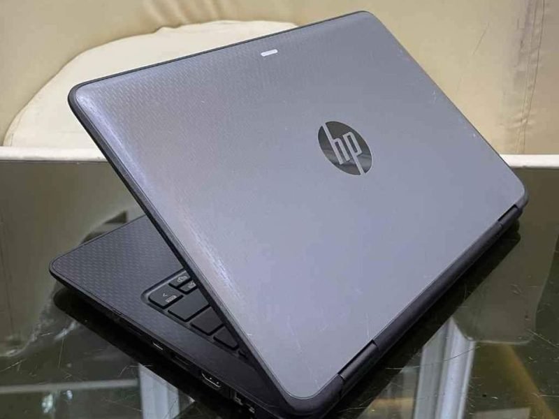 HP Probook x360 310 ▪️ Tactile Rotatif Disque SSD 256gb▪️Processeur Core m3 ( Core i3)