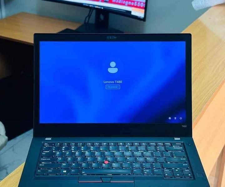 Lenovo Thinkpad L480 8e generation Intel Celeron 2.20ghz Ram 8gb ddr4 Disque 500GB