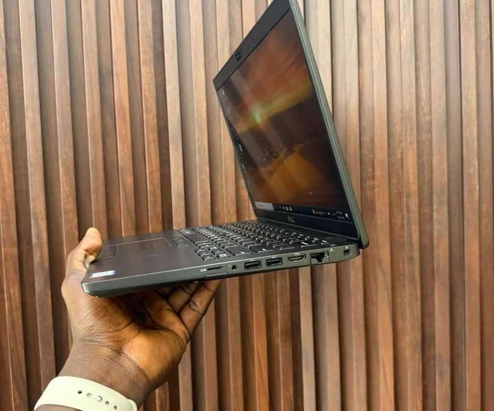 Dell latitude 5400 Core i5 8th gen Ram 16gb Ecran 14pouces Full HD