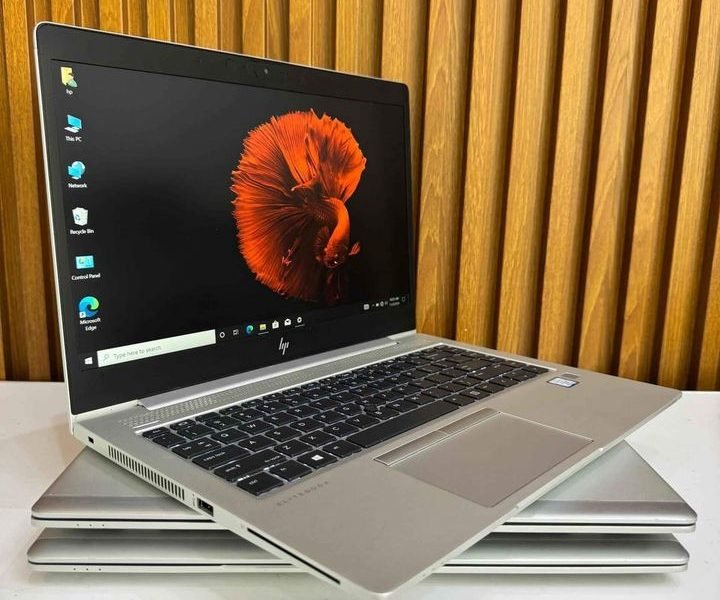 🔥PROMO🔥*Hp elitebook 840 g5*Core i7 8th gen Ram 16gb Disk 512gb ssd