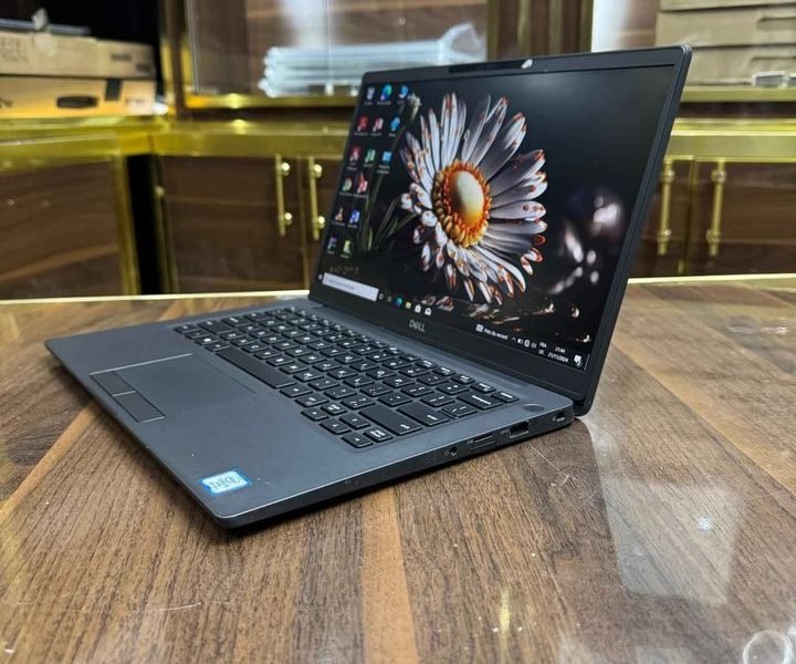 🔥PROMO🔥 **Dell latitude 7400 ** Core i5 8th gen Ram 16gb extensible