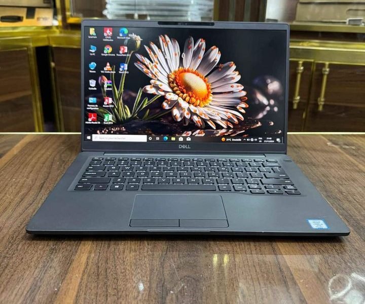 🔥PROMO🔥 **Dell latitude 7400 ** Core i5 8th gen Ram 16gb extensible