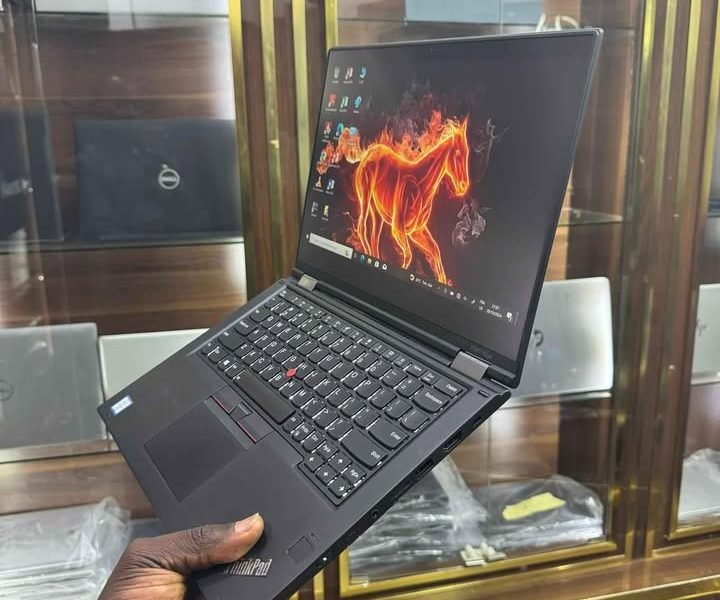 🔥PROMO🔥Lenovo ThinkPad yoga x380 Core i7 8th gen Disk ssd 512gb Ecran 13.3pouces