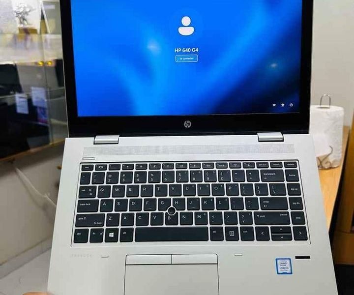 🔥 Hp Probook 640 G4 ♻️ 8e génération ( 8Cpus ) ♻️ Core i5 - turbo 3.9ghz ♻️ Ram 8gb ddr4