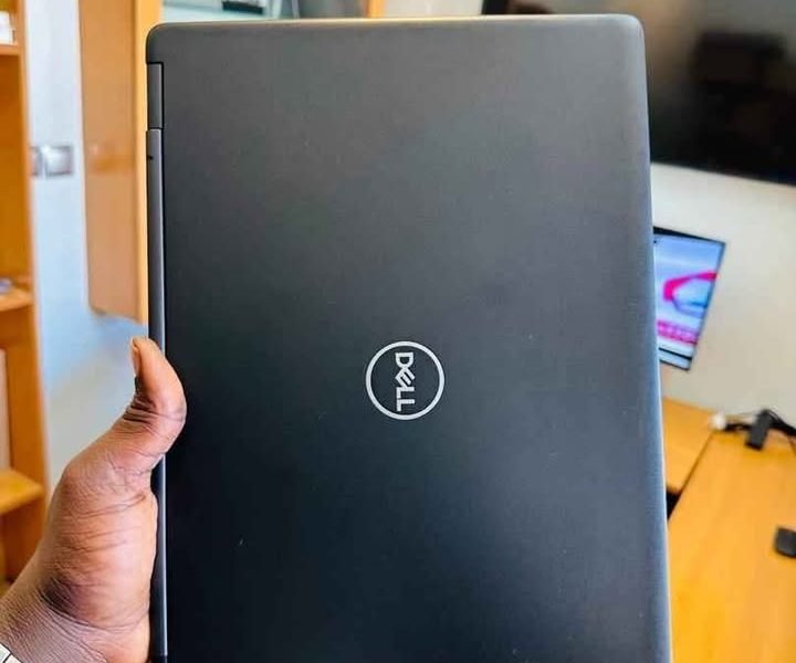 💥 DELL Latitude 5491▪️ Core i7 8eme génération - 2.6ghz▪️ Ram 16gb ddr4 ( extensible )▪️ 6 cœurs