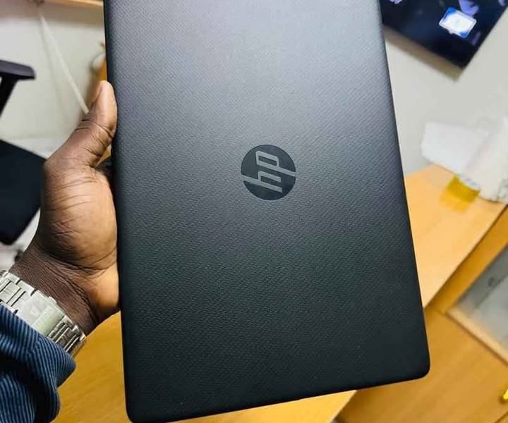 💥 HP Notebook PC 240 G8 ▪️ Ultraslim Laptop▪️ Disque 1tera ( 1000GB ) intel inside 3.1ghz