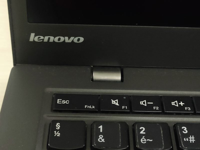 Lenovo X1 Carbon