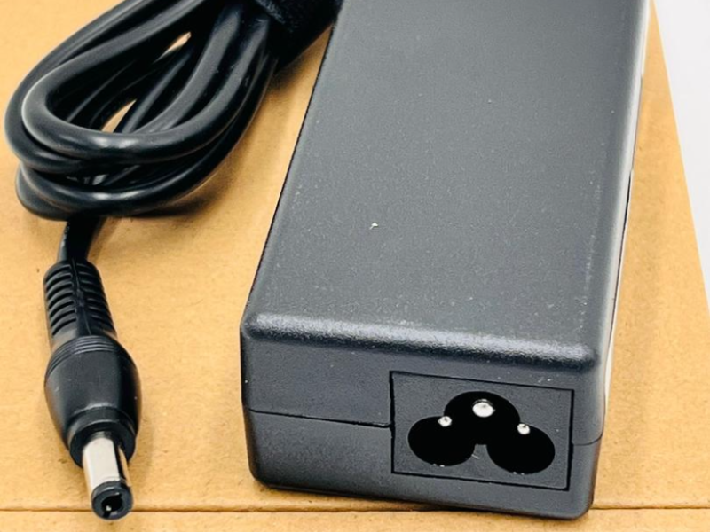 Chargeur ordinateur HP, Dell, Lenovo, Acer, et autres