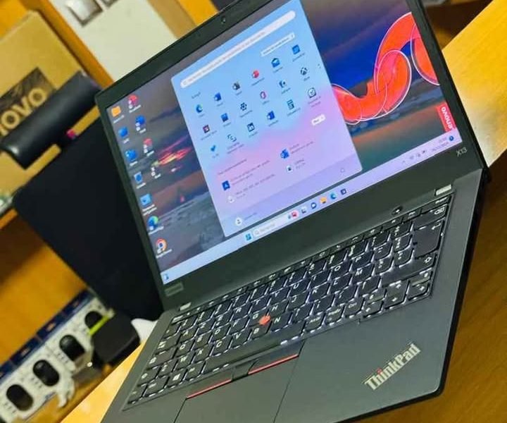 💥 Lenovo Thinkpad X13 - UltraSlim 10e génération ( 8Cpus ) Core i5 turbo 4.8ghz