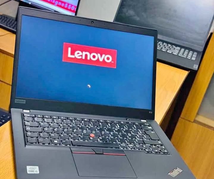 💥 Lenovo Thinkpad X13 - UltraSlim 10e génération ( 8Cpus ) Core i5 turbo 4.8ghz