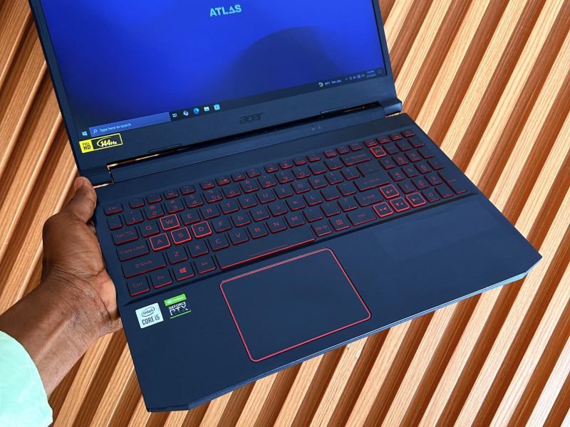 acer nitro 5 i5 10th, 16ram, 512ssd, rtx 3050.