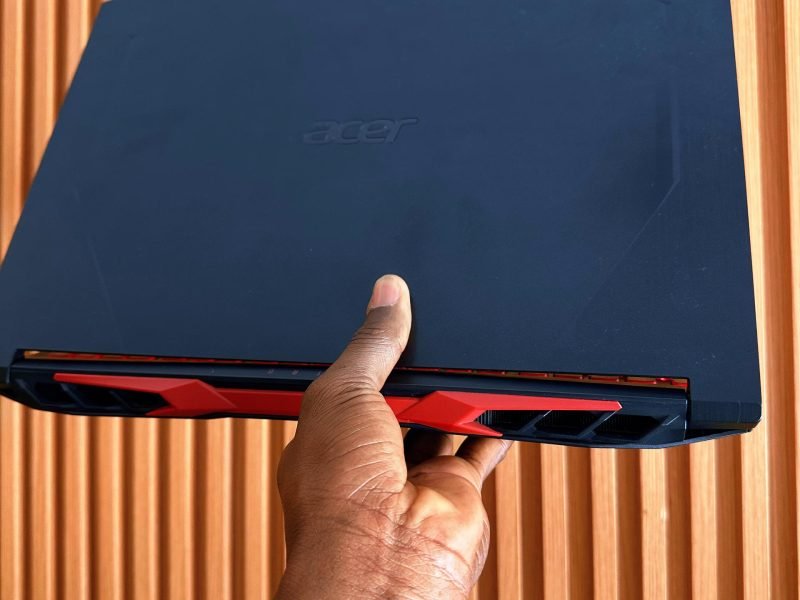 acer nitro 5 i5 10th, 16ram, 512ssd, rtx 3050.